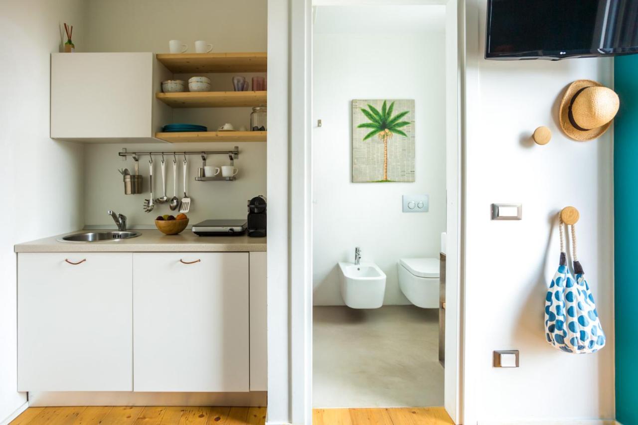 Tropical Micro Studio With Terrace And Duomo Views Milano Exterior foto